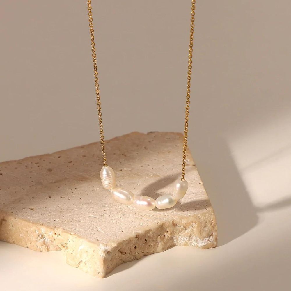 Amalfi Deinty Necklace - Bare Essentials