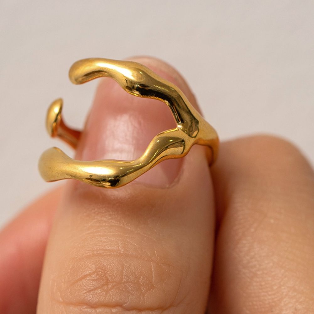 Coppenhagen Geometric Ring - Bare Essentials